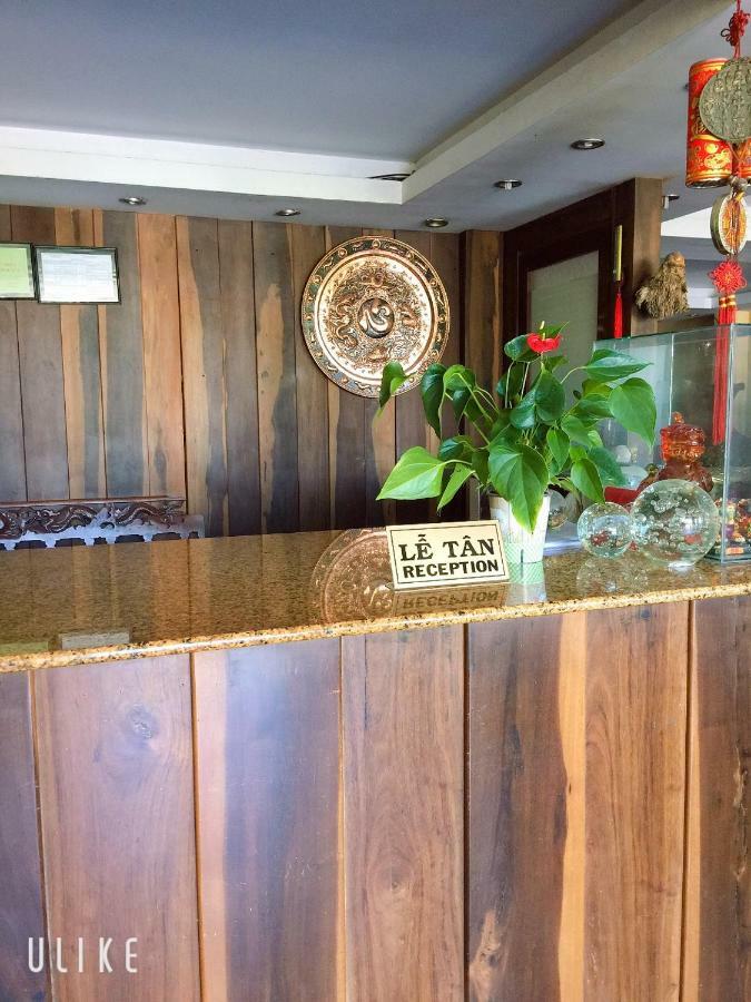 Khach San Tan Thanh ダラット エクステリア 写真